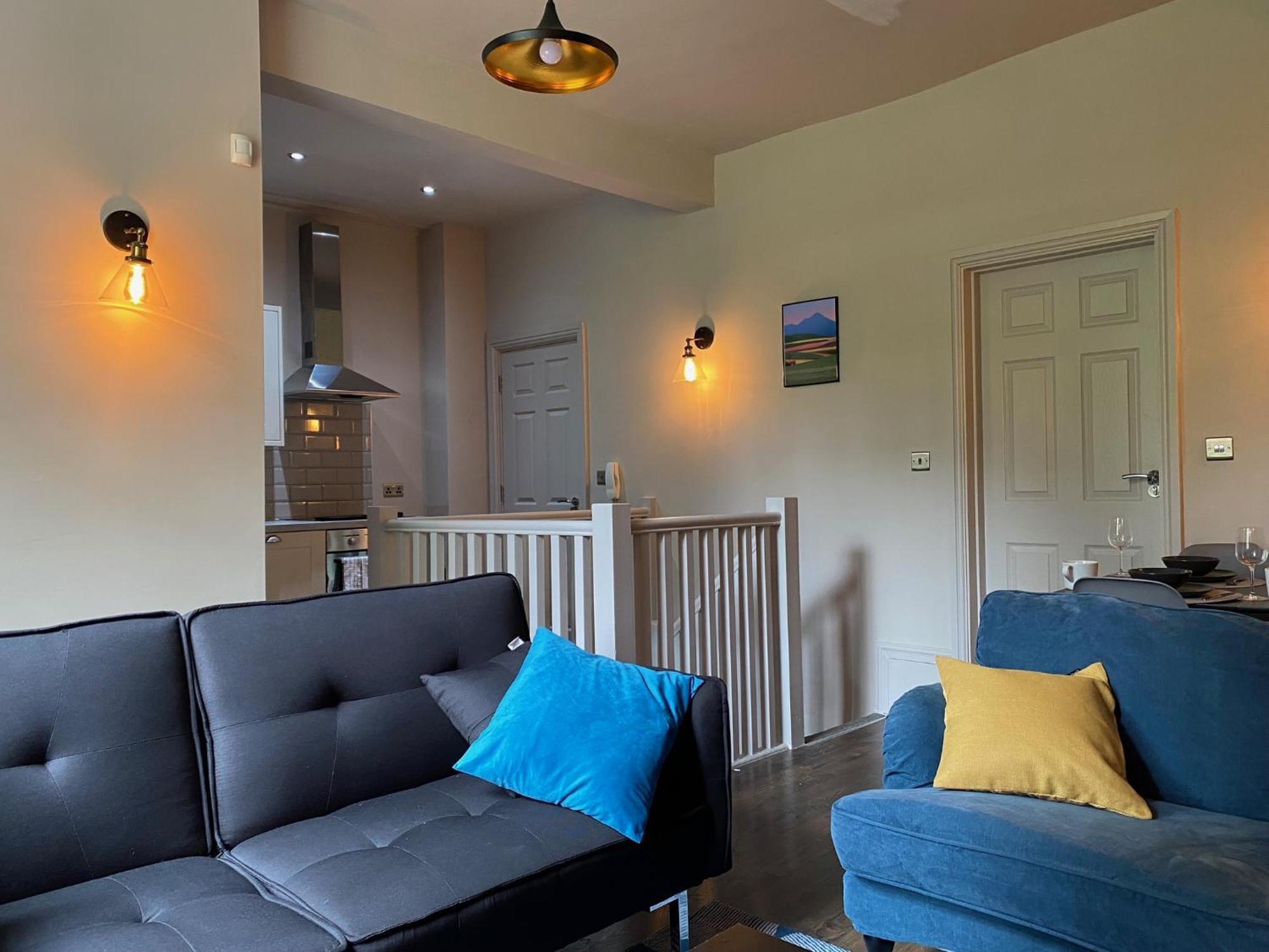 Stunning King Suite Apartment In The Heart Of Leeds City Center Екстер'єр фото